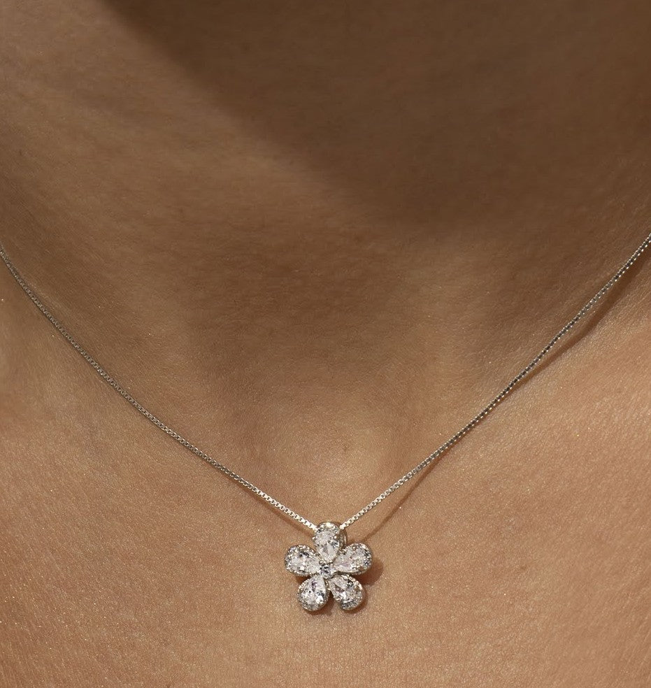 Colar Fleur